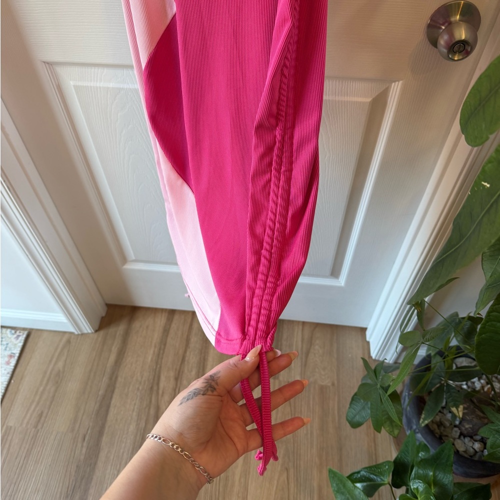 Bodycon Ribbed Ruched Dress - Picture 4 of 7